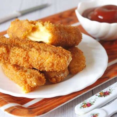 Сырные палочкив Шефф Тор по цене 229 ₽