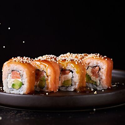 Ролл лосось, юдзу, терияки в Kyoto по цене 870 ₽