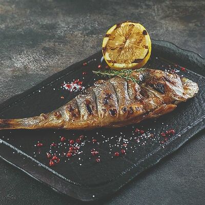 Дорадо на гриле в Мангал&Грузия по цене 1350 ₽