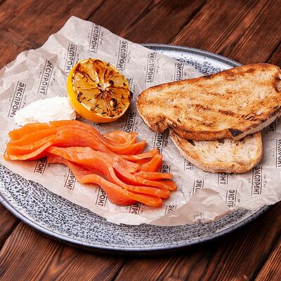 Морская форель холодного копчения в Экспромт по цене 840 ₽