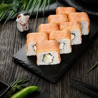 Ролл Филадельфия в Кухня МОМО