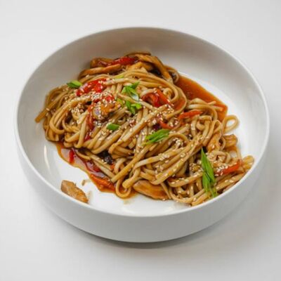 Лапша с курицей в Хан Кафе по цене 520 ₽