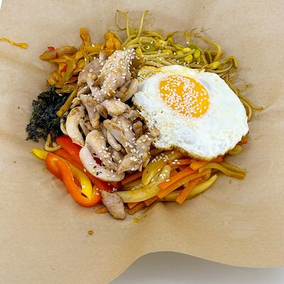 Удон с курицей в Toshaa по цене 620 ₽