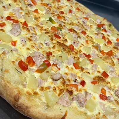 Пицца Курица-ананас в Pizza life по цене 480 ₽