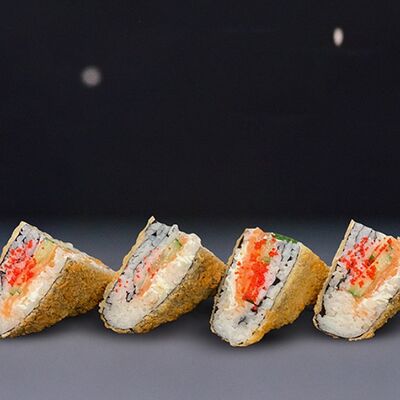 Сяке-сэндвич в Дзиро суши-бар по цене 700 ₽