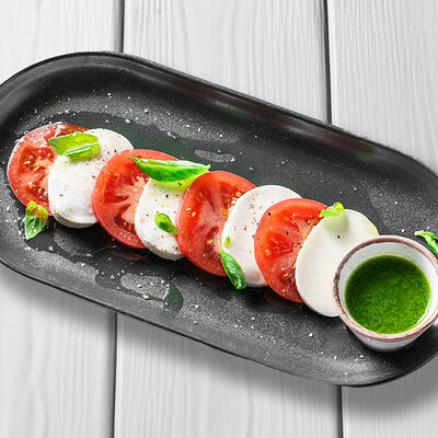 Капрезе в Перчини по цене 710 ₽