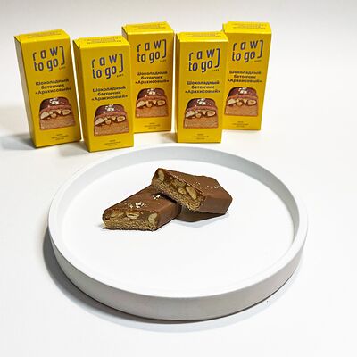 Шоколадный батончик Арахисовый в Papa cake по цене 340 ₽