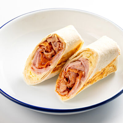 Ролл пепперони 3 мяса в Сити Пицца по цене 319 ₽