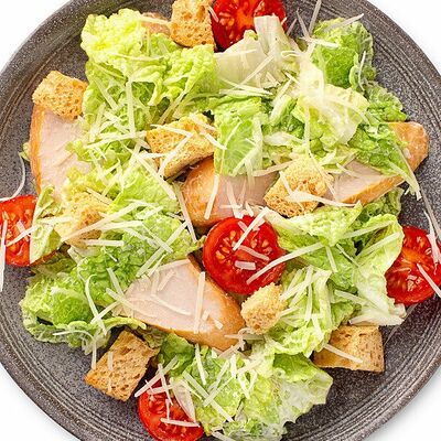 Салат Цезарь в Царь-еда по цене 389 ₽