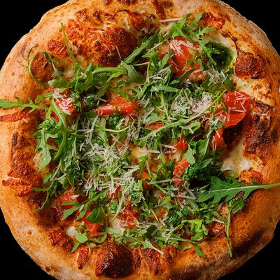 Пицца с форелью в ПарККинг по цене 28 р.