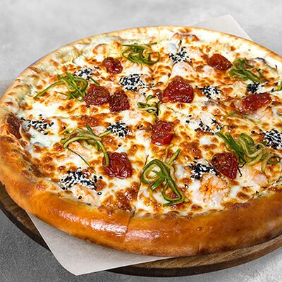 Пицца с лососем и креветкой в MaMa Mia по цене 549 ₽