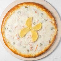 Пицца с красной рыбой в УНИ