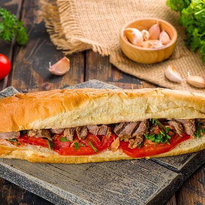 Докка со свининой в Шашлык и Шаурма на районе по цене 420 ₽