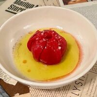 Томаты и оливковое масло с цветочным медом в Bambule