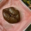 Дубайский шоколад Губы в Chocofactory по цене 1400