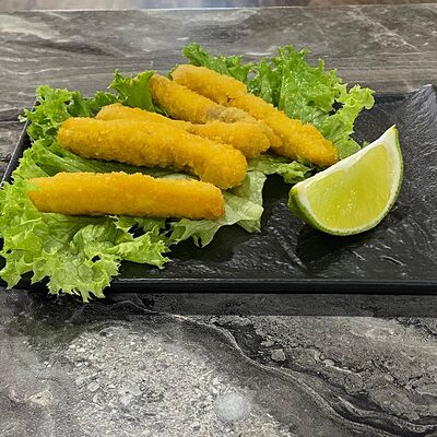 Лосось в темпуре в Суши-бар Макото по цене 600 ₽