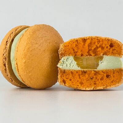 Макарон Матча-манго в Просто Азия x Десертория по цене 180 ₽