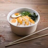 Чиз рамен с курицейв Wok & Box