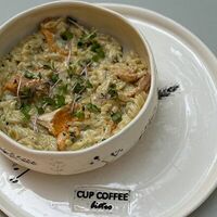 Орзо с лисичками в Cup coffee bistro