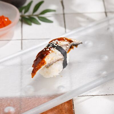 Суши угорь в ЛарисуВаннуХочу по цене 350