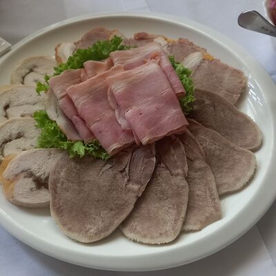Мясное ассорти Домашнее в Кафе Делис по цене 650 ₽