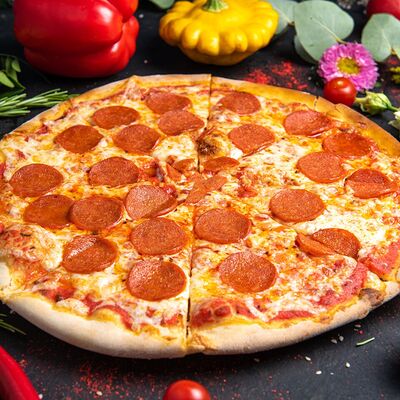 Двойная пепперони большая в Марсель по цене 870 ₽