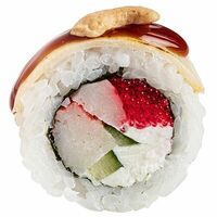 Ролл с опаленной масляной рыбой, кешью и соусом терияки в GODZILLA