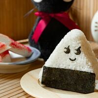 Онигири Нежный краб и нори в Тайяки