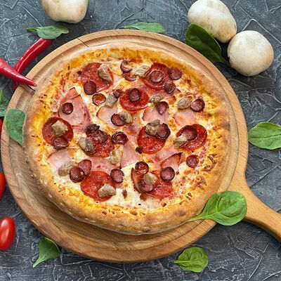 Много мяса в Koodoo pizza & wok по цене 760 ₽