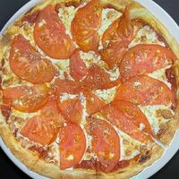 Пицца Маргарита в Багс Банни от кафеМафия