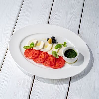 Капрезе в Перчини по цене 680 ₽