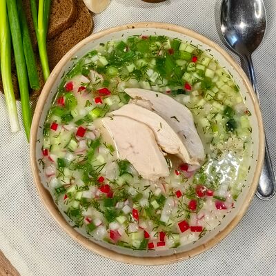 Окрошка с курицей на хлебном квасе в Корчма по цене 390 ₽