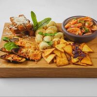 Доска закусок к пиву в Фабрика