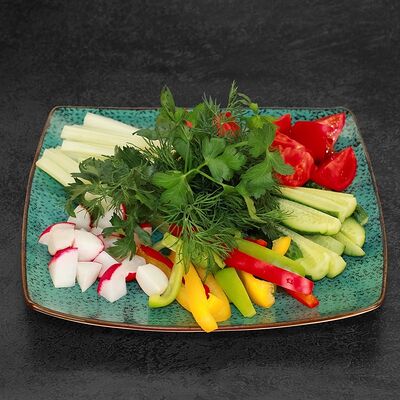 Ассорти свежие овощи в Чайхана Восток № 1 по цене 1060 ₽