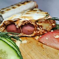 Хот-дог в лаваше с голландским сыром в Золотой шампур