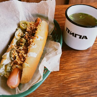 Пипа хот-дог с бульоном в Пипа по цене 625 ₽