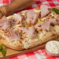 Ветчина-грибы в Perotti Pizza