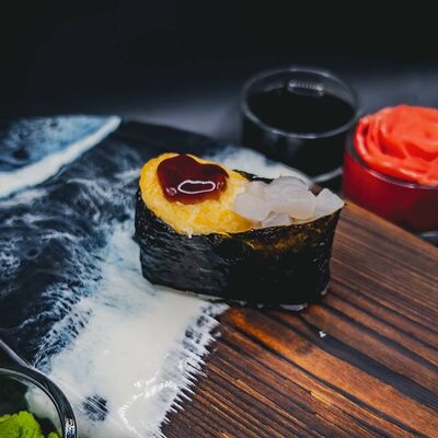 Гункан хот окунь в Sushi Time по цене 160 ₽
