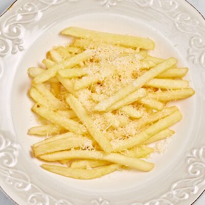 Картофель фри с пармезаном и трюфельным маслом в Икра по цене 310 ₽