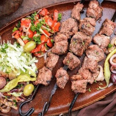 Сет на компанию из 4-6 человек в Мангал Хаус по цене 4699 ₽