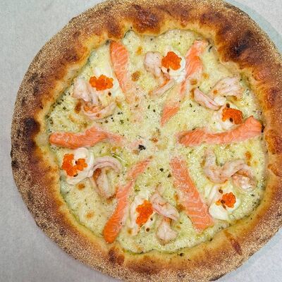 Морская пицца в Mavu по цене 1299 ₽