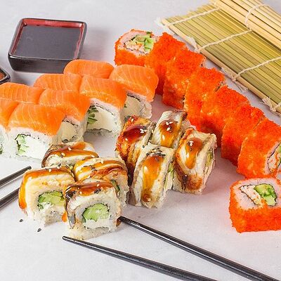 Сет Куросава в Луиджи & Тосё по цене 1559