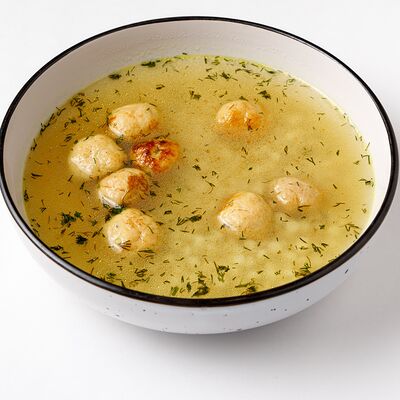 Куриный суп с фрикадельками в Пицца и Паста по цене 352 ₽