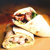 Шава с цыпленком барбекю Max в Fire Food 78 Grill&BBQ