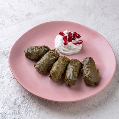 Долма из говядины в ODA по цене 920 ₽