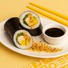 Корейский кимбап с курицей в WOWA лапша и кое-что ещё по цене 499