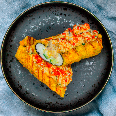 Открытый ролл с угрем в HATIMAKI по цене 963 ₽