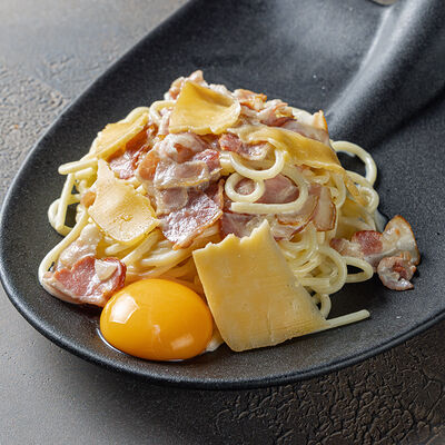 Паста Карбонара в Дикий койот по цене 750 ₽