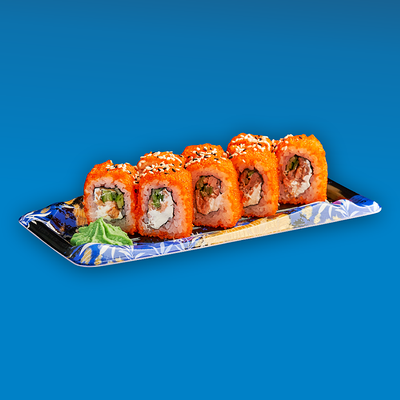 Салмон урамаки (Ролл с жареным лососем и огурцом) в Yume sushi по цене 790 ₽
