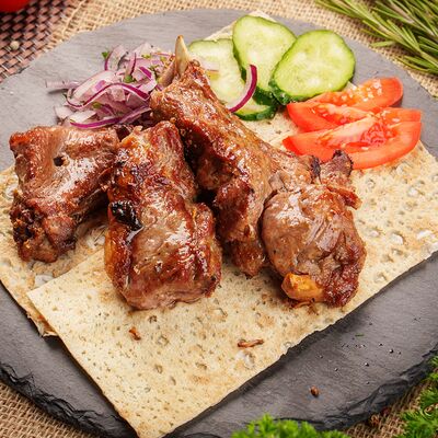 Шашлык из мякоти говядины в Приключения Шурика по цене 1020 ₽